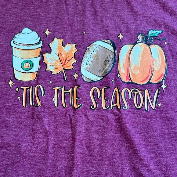 ‘Tis The Season Marled Burgundy Seasonal Graphic T-Shirt - Picture 2 of 4